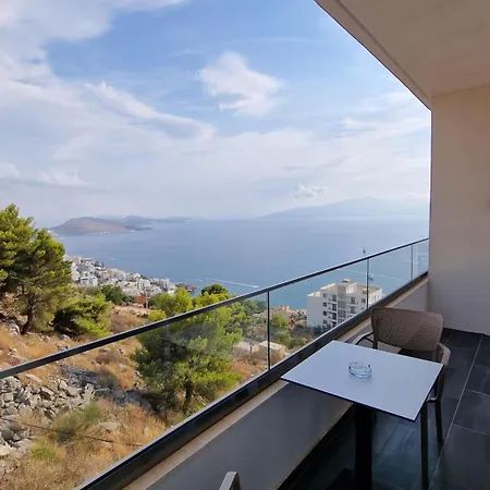 Sunset Shoreline - Sea View - Free Private Parking - Pool