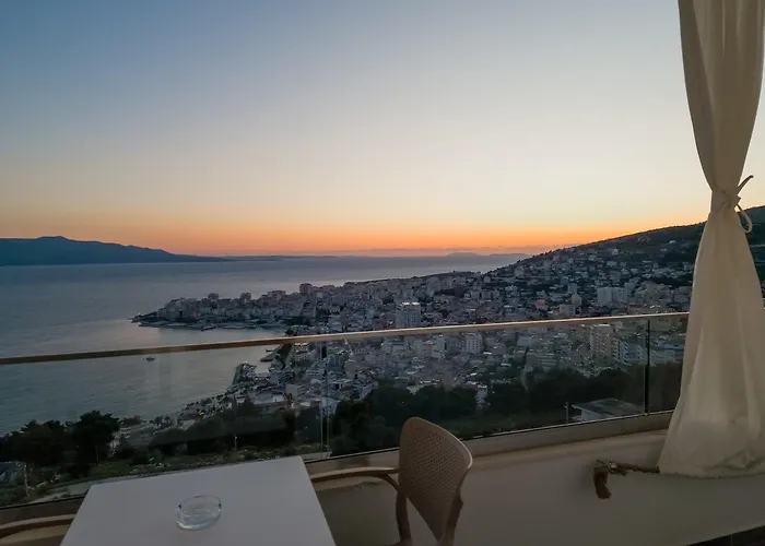Sunset Shoreline - Sea View - Free Private Parking - Pool 4*