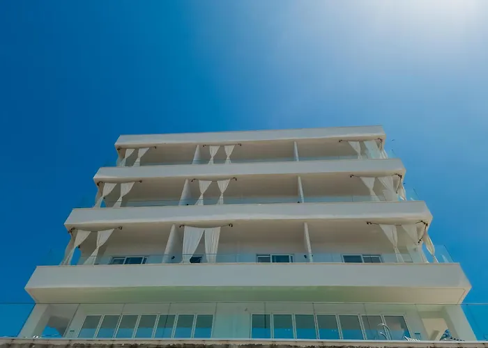 Sunset Shoreline - Sea View - Free Private Parking - Pool Отель 4*