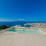 Sunset Shoreline - Sea View - Free Private Parking - Pool Отель Саранда