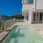 Sunset Shoreline - Sea View - Free Private Parking - Pool Отель