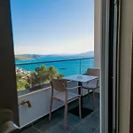 Sunset Shoreline - Sea View - Free Private Parking - Pool 4*