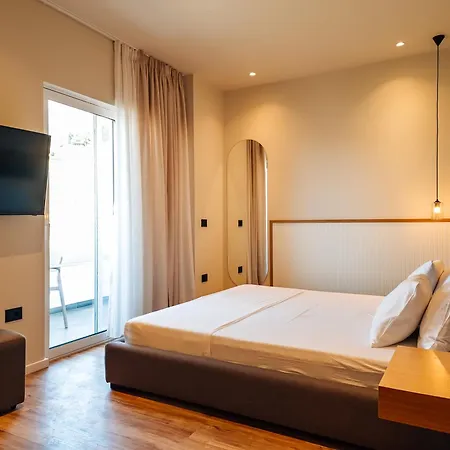 Hotel Sunset Shoreline - Sea View - Free Private Parking - Pool 4*