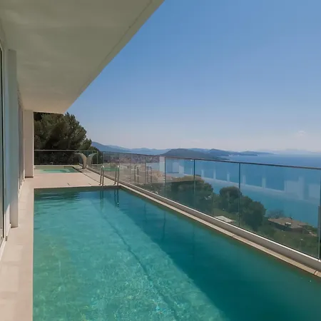 Hotel Sunset Shoreline - Sea View - Free Private Parking - Pool Saranda