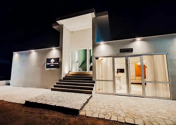 Sunset Shoreline - Sea View - Free Private Parking - Pool