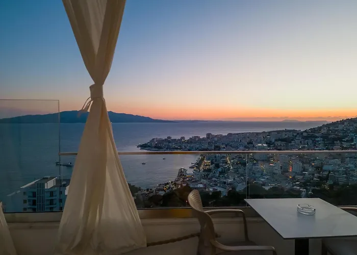 Sunset Shoreline - Sea View - Free Private Parking - Pool Hotel 4*