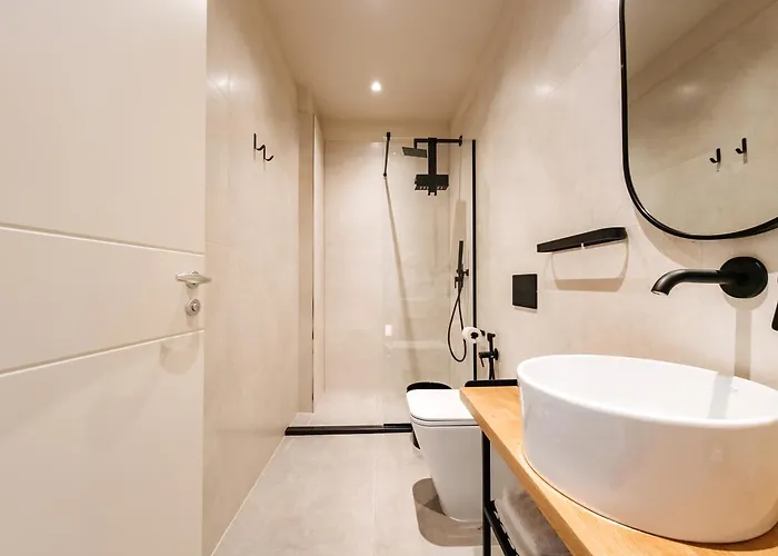 Hotel Sunset Shoreline - Sea View - Free Private Parking - Pool 4*