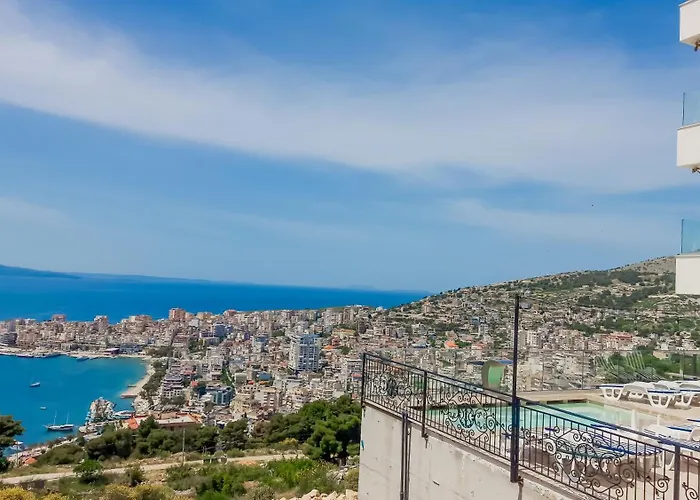 Sunset Shoreline - Sea View - Free Private Parking - Pool Hotel